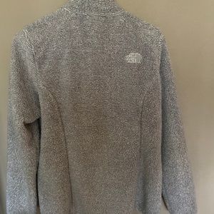 SOLD: north face jacket